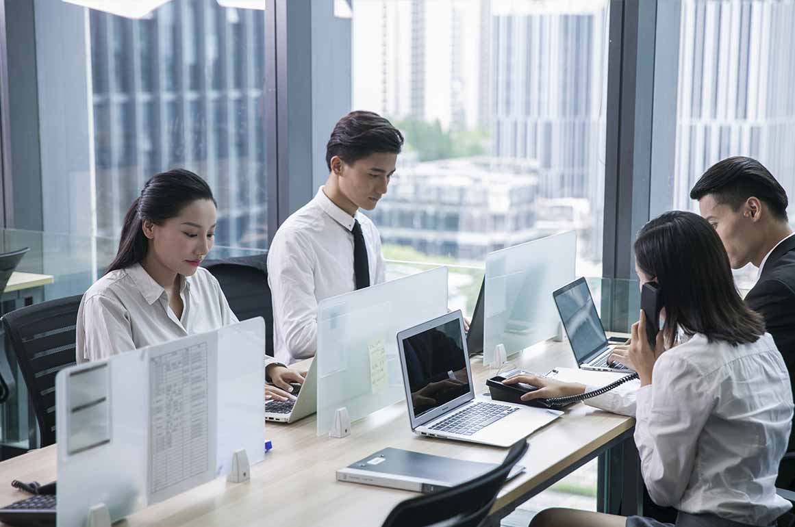 忠信博藝為您解決裝修備案所遇到的各種問題，讓您輕松愉快的開工！